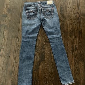 EUC TRUE RELIGION skinny low rise embellished jeans. Size 29